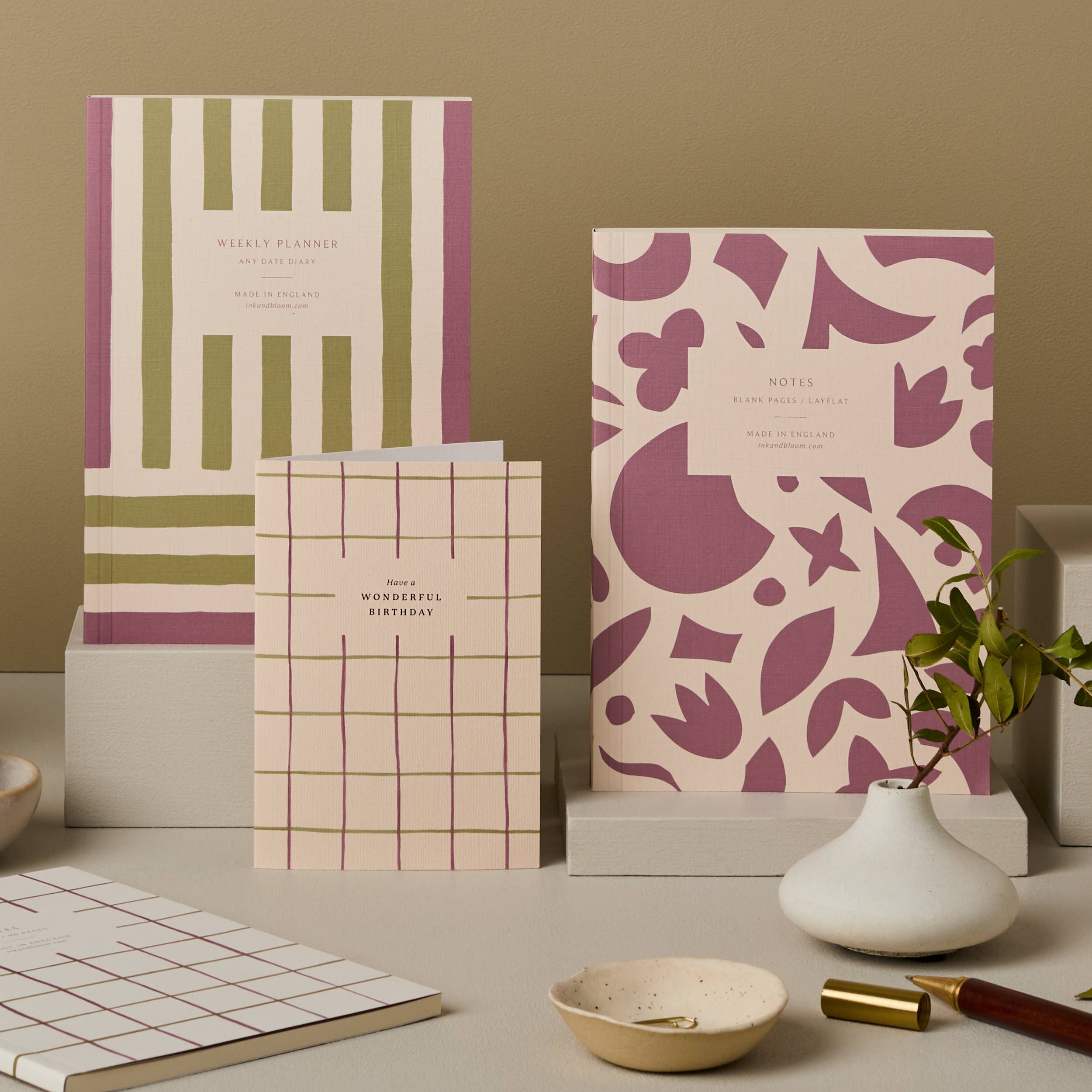 Ink & Bloom - Venta al por mayor Cuadernos - Cuaderno rayado con patrón de cuadros3