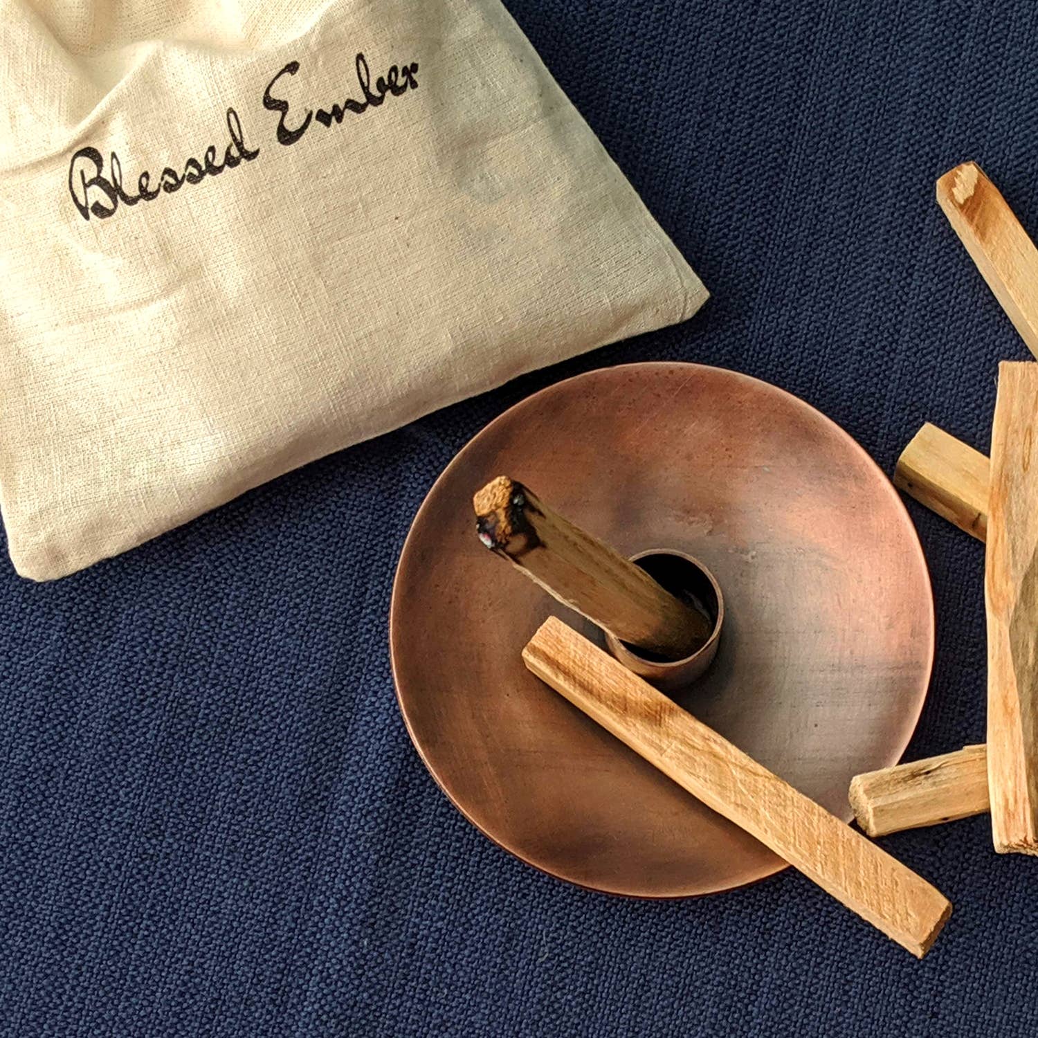 Blessed Ember - Vendita all'ingrosso Portaincensi - Set Regalo Porta Palo Santo con 5 Bastoncini di Palo Santo6