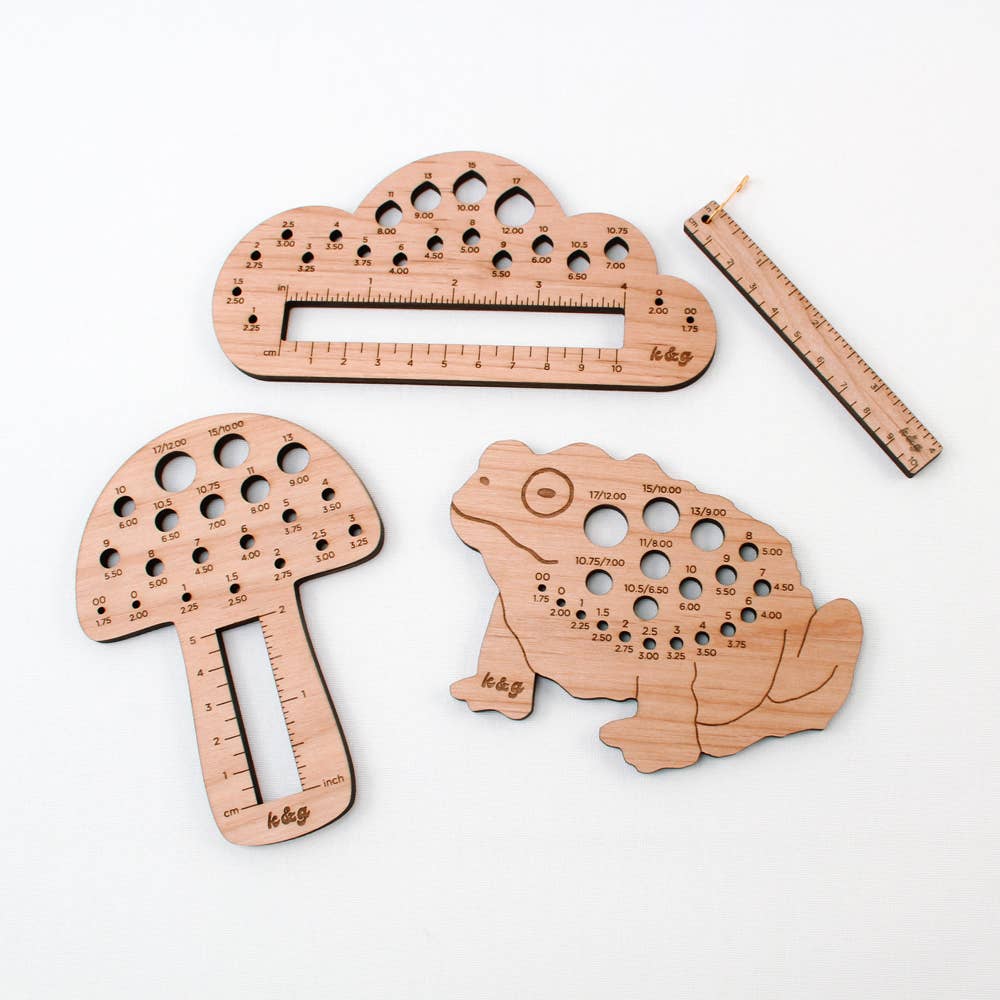 Knit & Gather - Wholesale Knitting/Crochet Supplies - 4" Cloud Knitting Needle Gauge Tool2