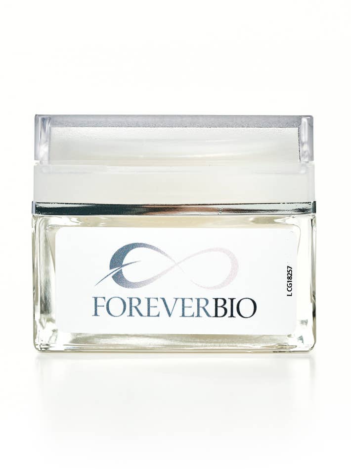 Q10 Anti-Ageing Face Cream; Made in Italy for wholesale by Foreverbio
