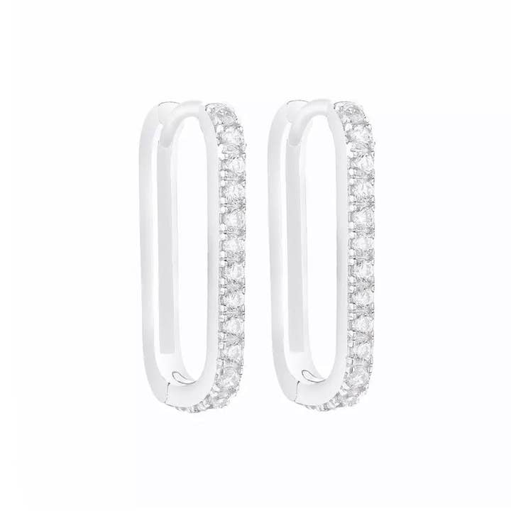 Rectangle Huggies pour la vente par JTG Jewelry