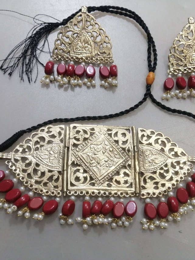 Vintage Jewelry Set , Tribal Amulet Cum Choker With Earrings for wholesale by vintarust