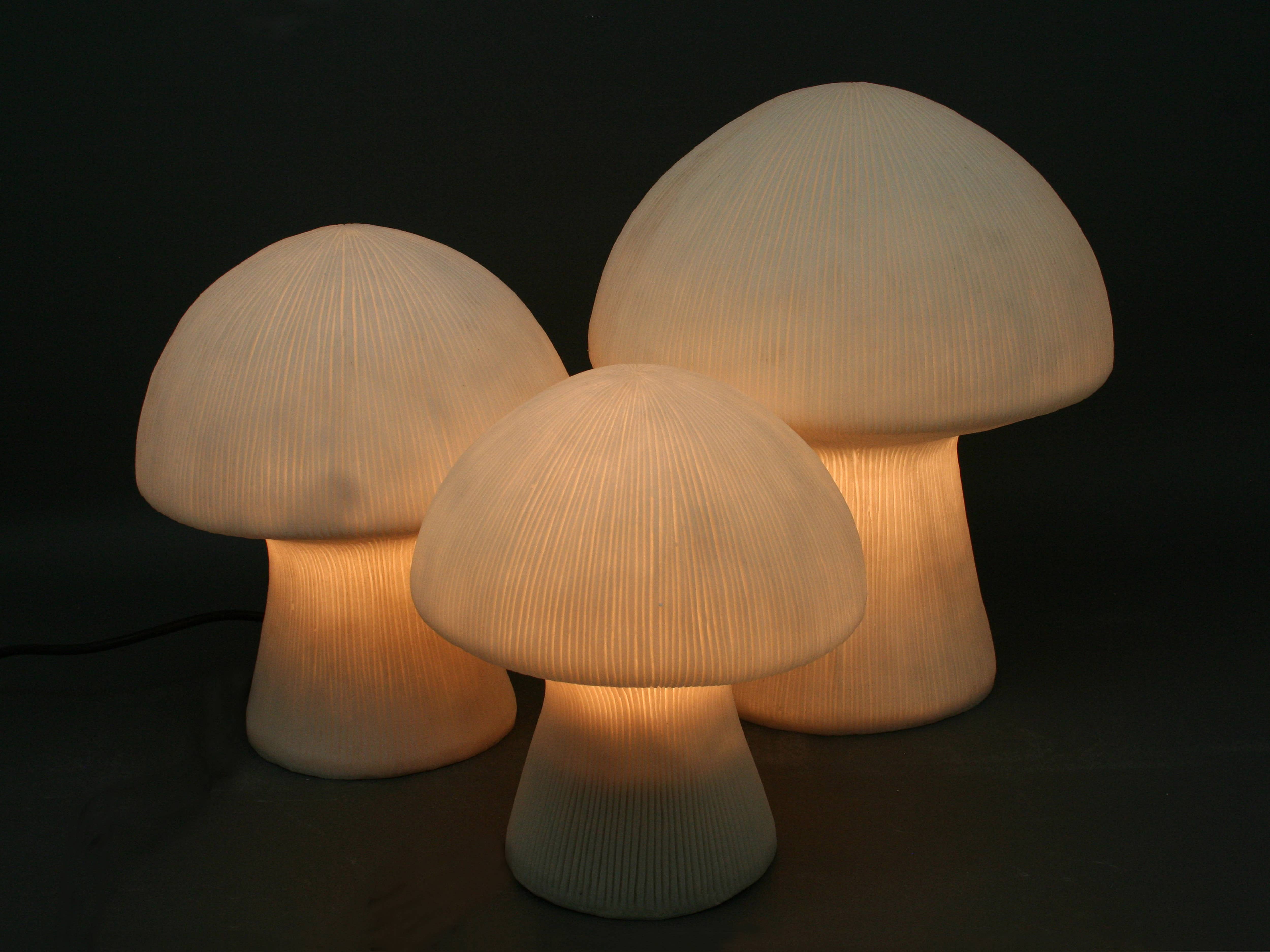 Modern Eastern by Contrast Inc. - Wholesale Outdoor/Lawn Light - Small OUTDOOR Sandstone Mushroom Lamp8