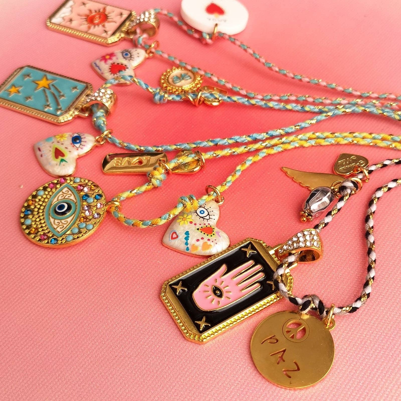 Pampa Mia - Vente Colliers à pendentif - Fils Amulettes de Chance1