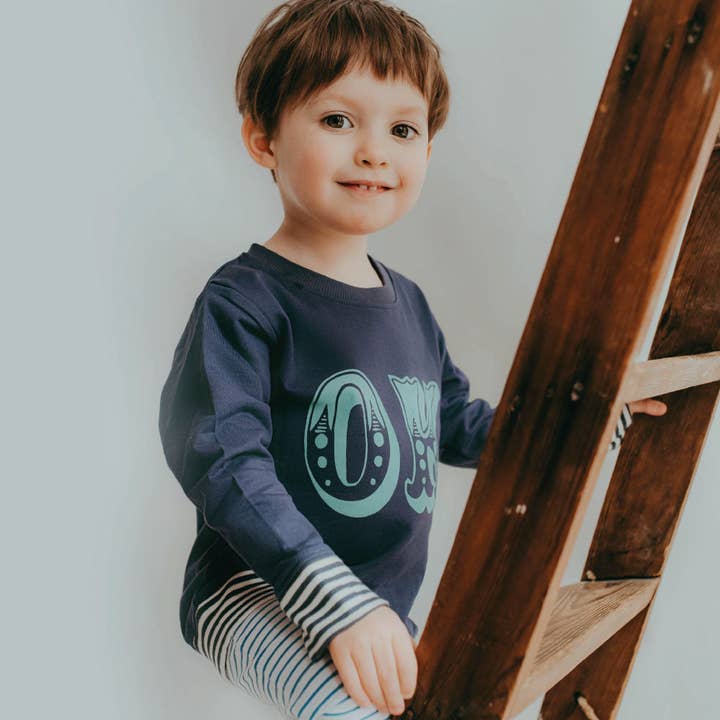 Navy Ok Slogan Print Sweatshirt for engroshandel hos Lilly and Sid