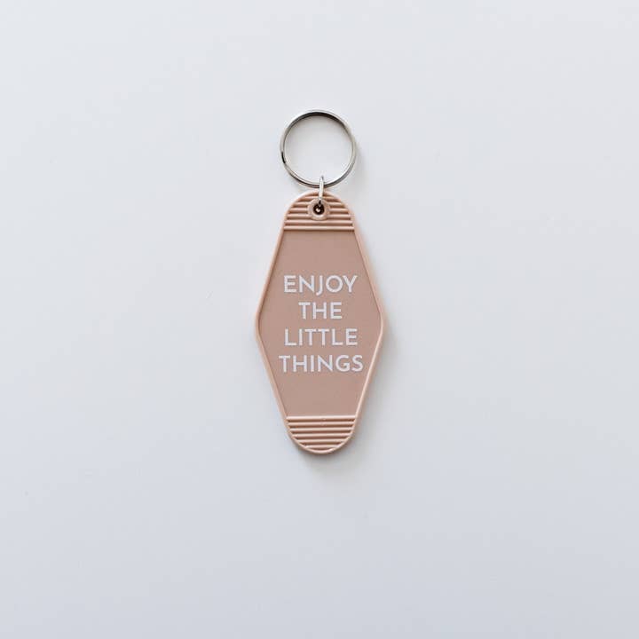 Profitez du porte-clés Little Things pour la vente par Why I Love Where I Live