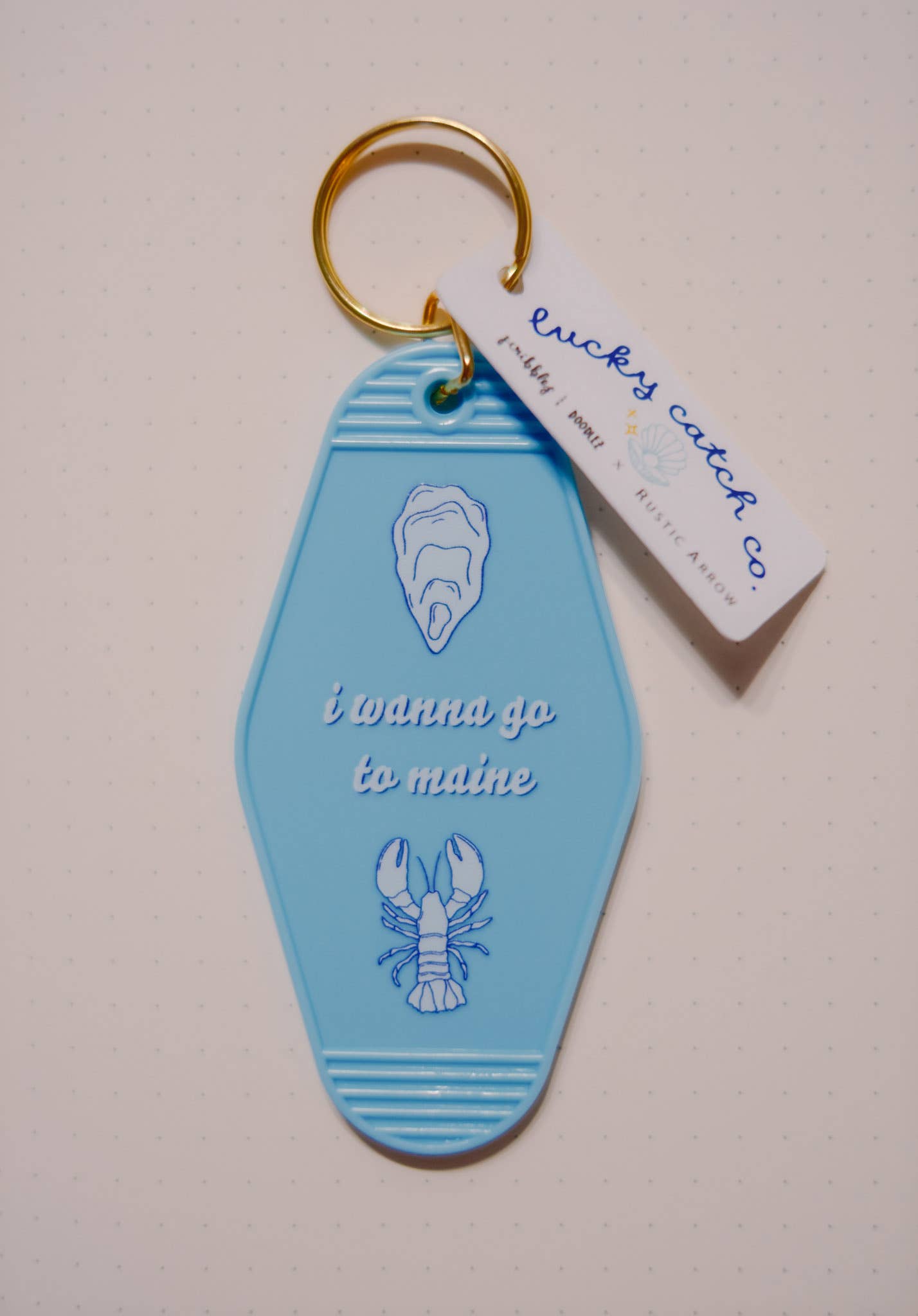 Scribbles and Doodlez - Wholesale Keychain - Unisex - Go To Maine | Baby Blue Acrylic Motel Keychain1