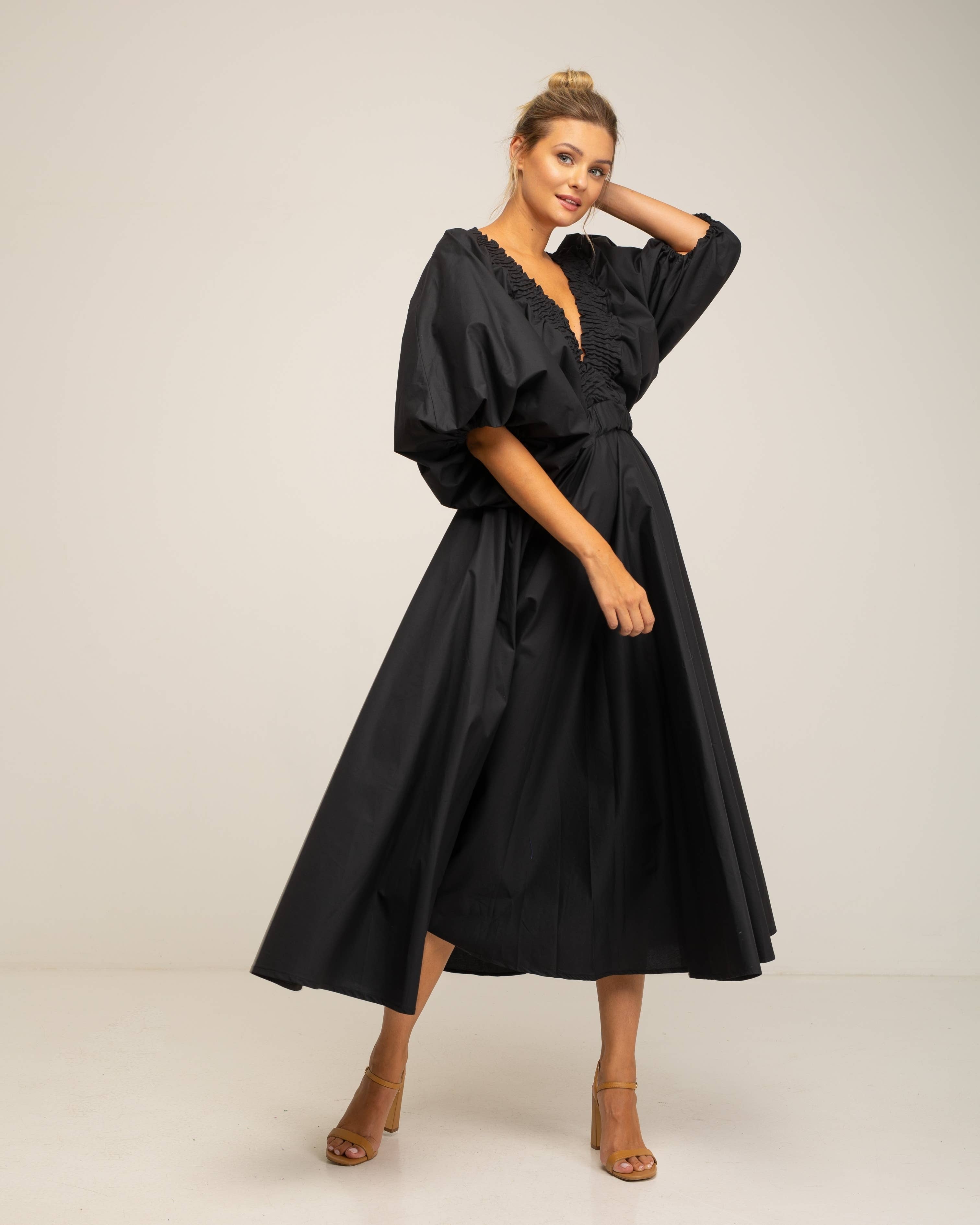 Black DRESS8107_Maxidress with puff sleeves. for wholesale on Faire3