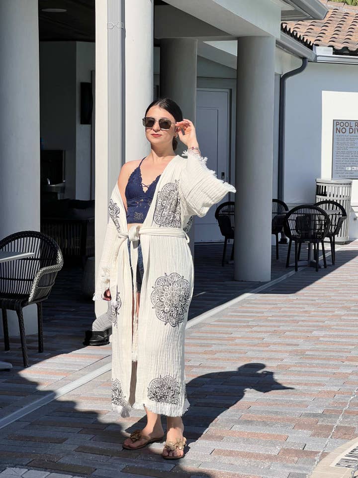 Robe Kimono Mandala pour la vente par TurkanHome