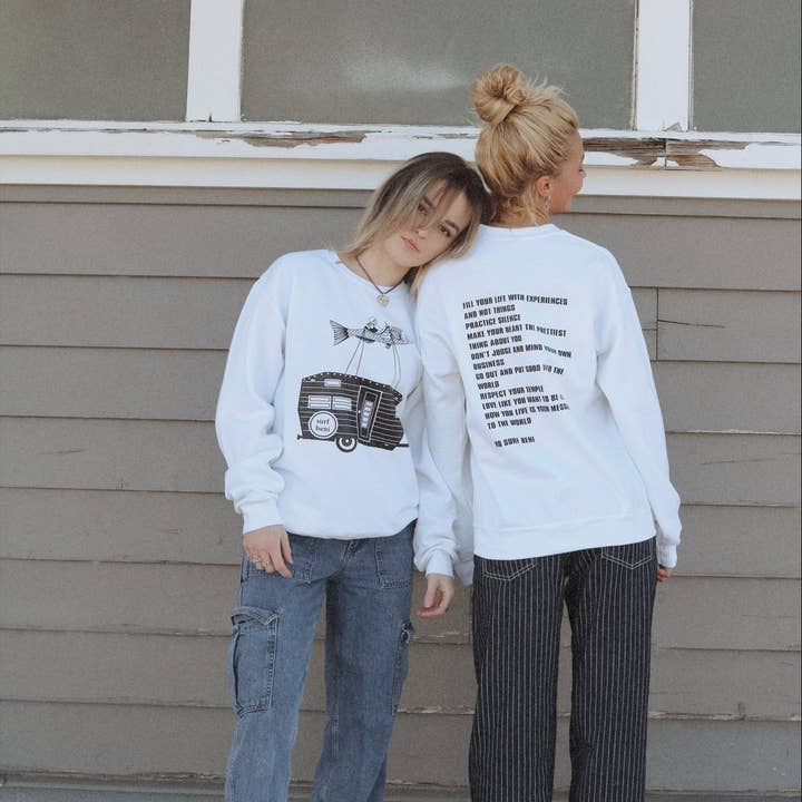 på väg till goda tider vit crewneck för wholesale av Surf Beni