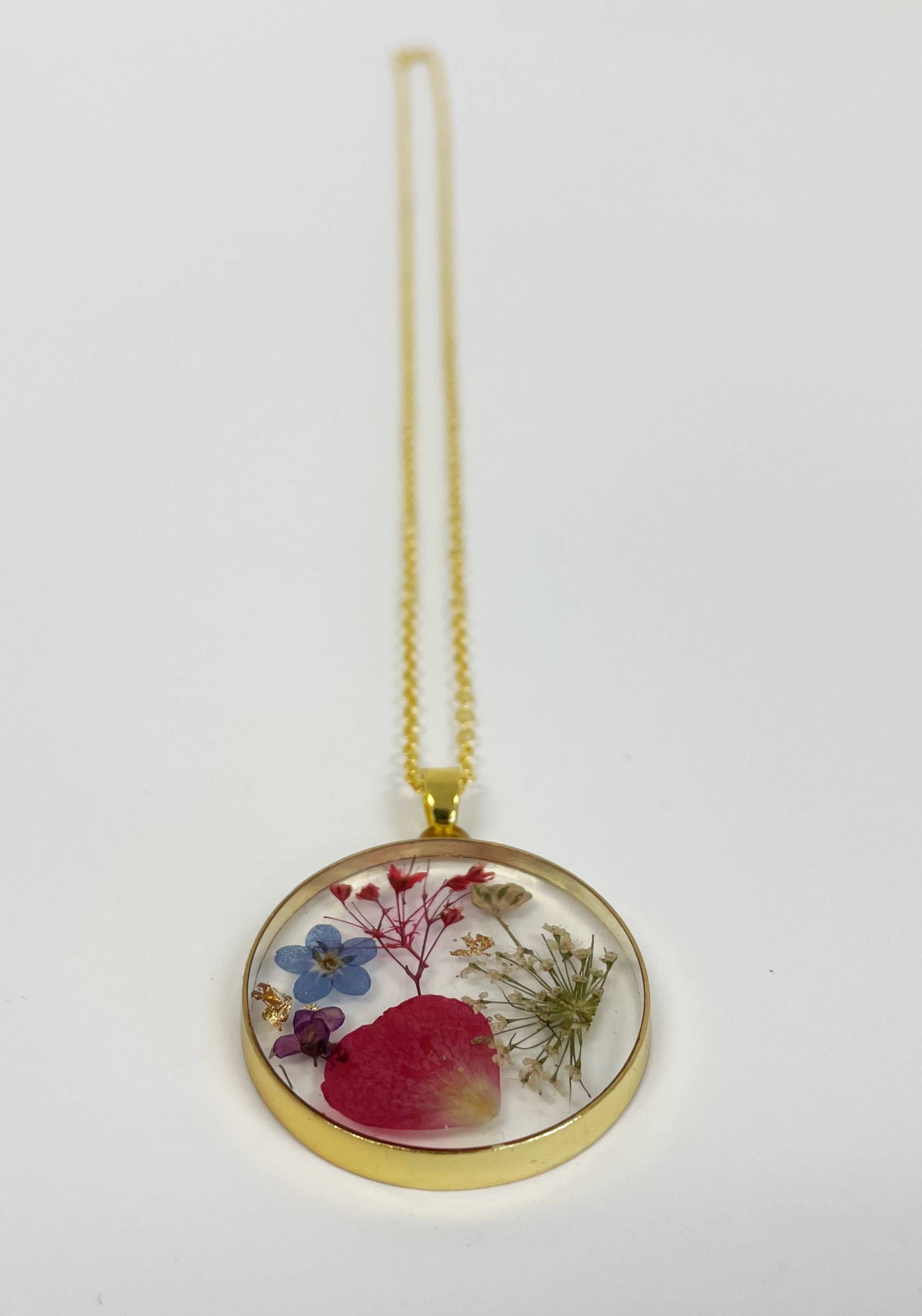 Sunnie Lane - Wholesale Pendant/Charm Necklace - Pressed Flower Necklace - Made With Real Flowers3