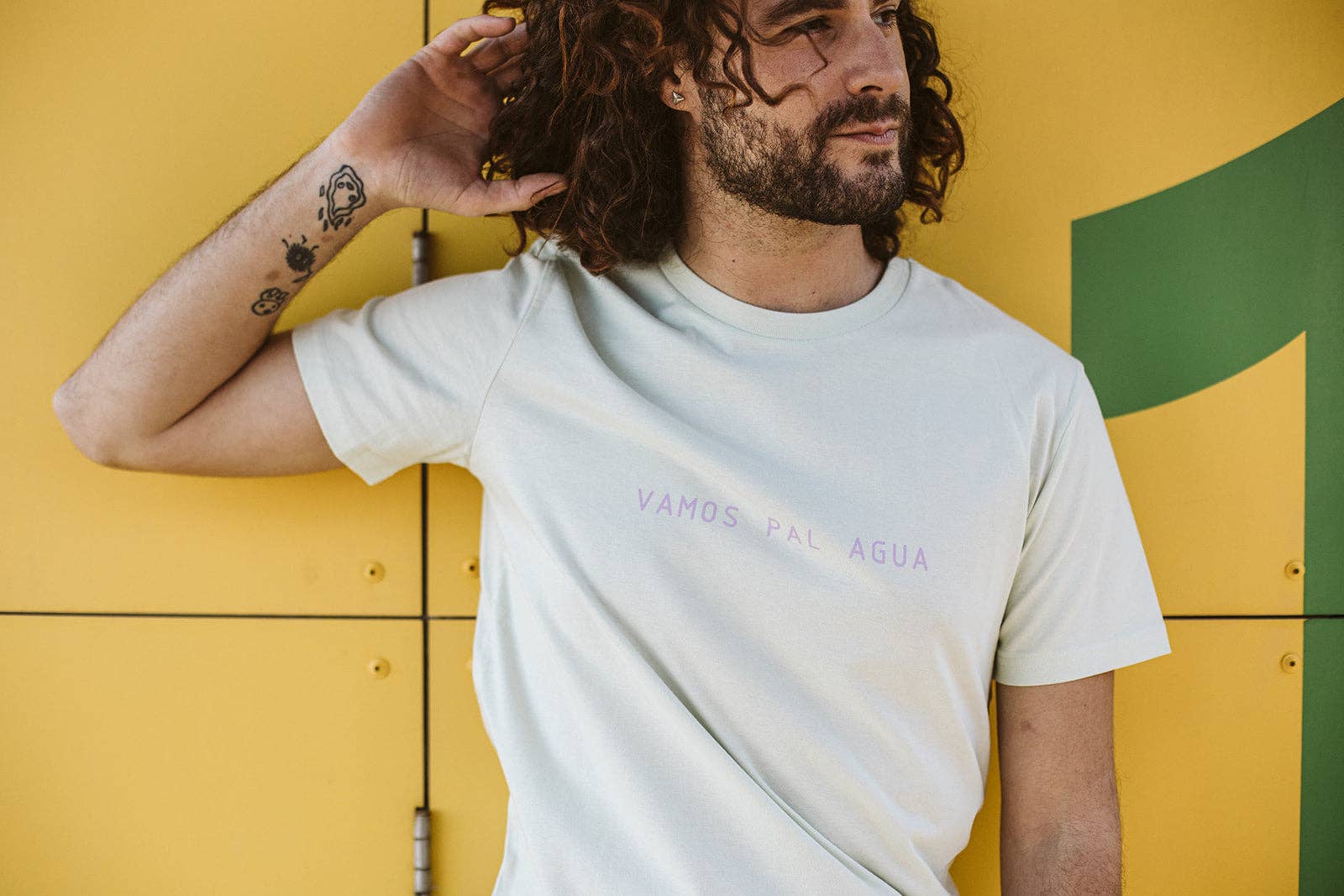 olas de coral - Wholesale Screen Printed T-Shirt - Unisex - Vamos Pal Agua Sustainable Surf T-shirt - Mint Green4