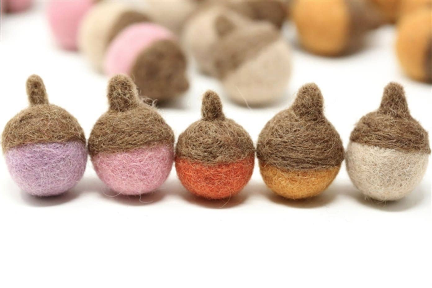 The Felt Pod – wholesale Dekorativt bordsobjekt – Filt ekollon höstdekoration8