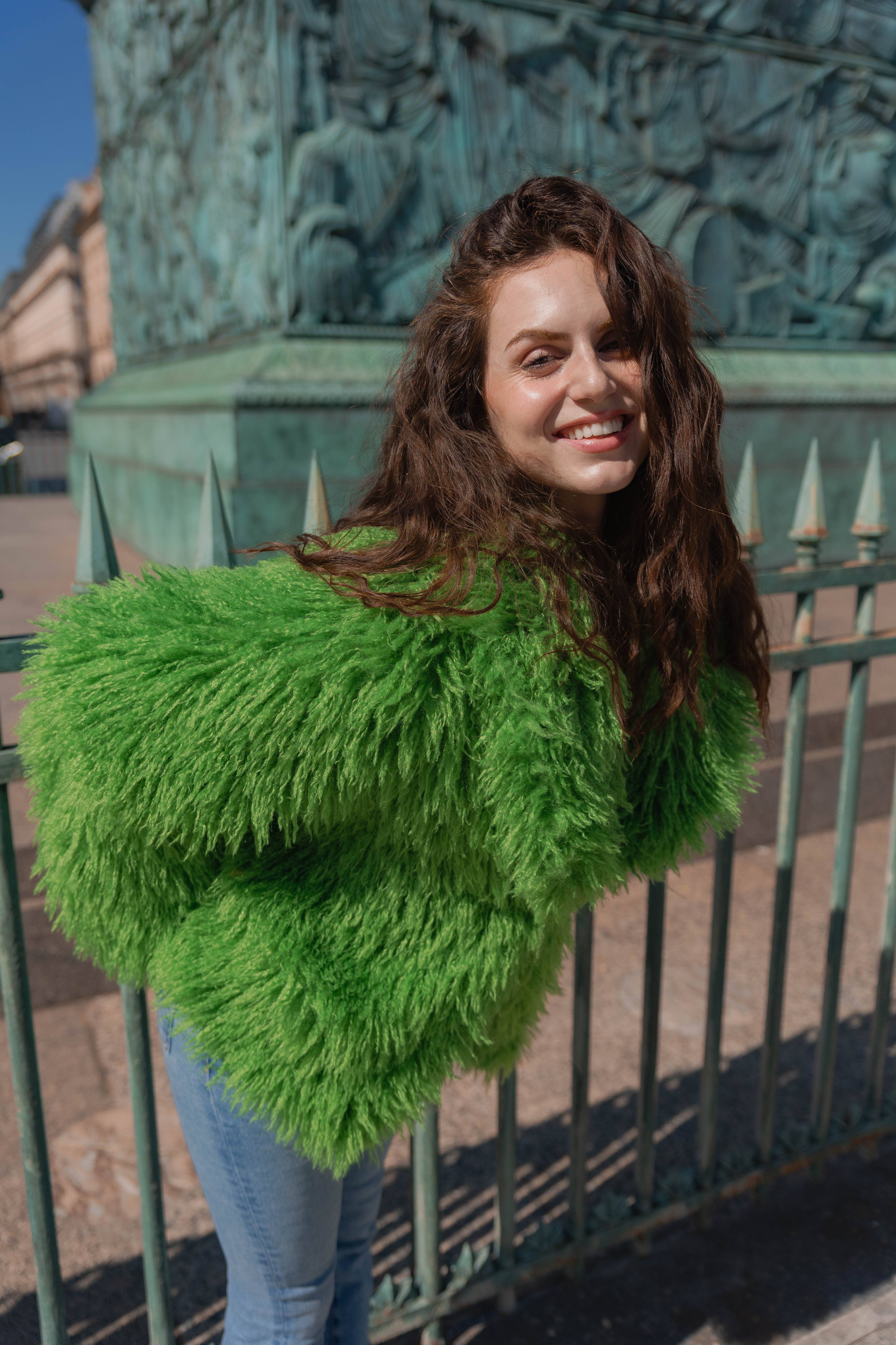 KZELL PARIS - Vente Manteau en fourrure/fausse fourrure – femme - MANTEAU COURT EN FAUSSE FOURRURE MONGOLIE3