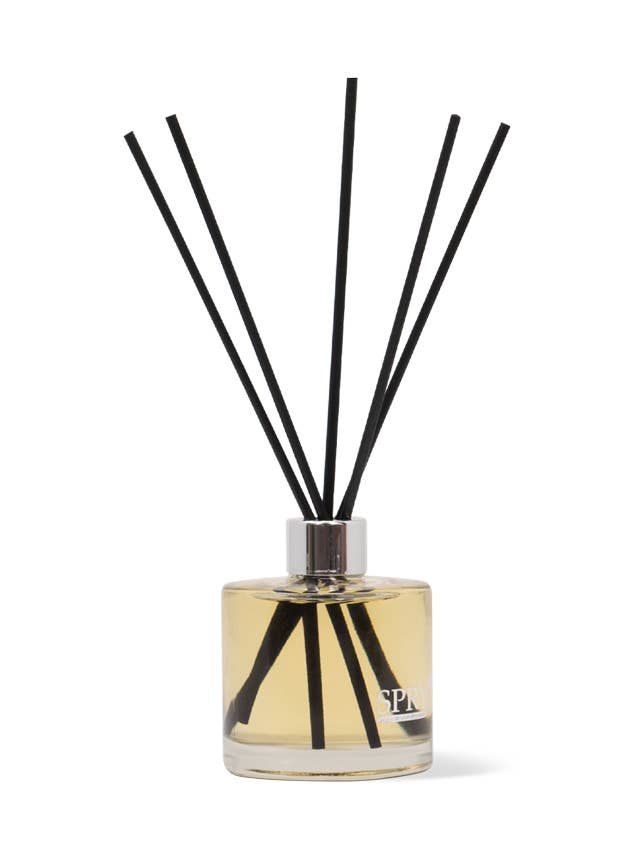 Medium, 210ml Reed Diffuser for wholesale by Spry Scents