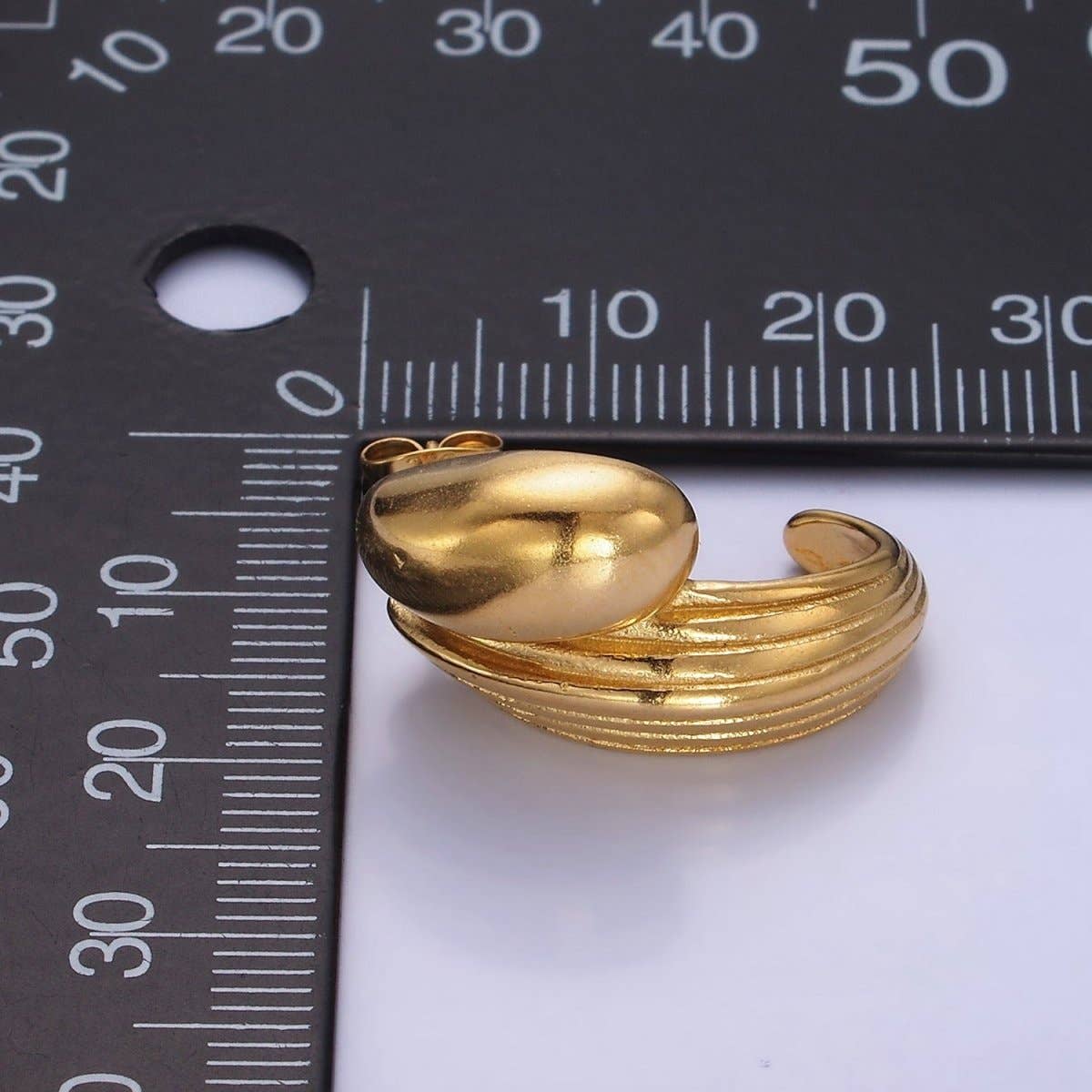 Aim Eternal - Vendita all'ingrosso Orecchini a cerchio - Orecchini a forma di C in acciaio inossidabile 24mm con doppia linea fusa in oro e argento | P028 P0292