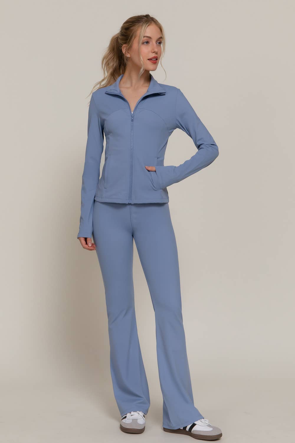 Active Basic | Active USA - Wholesale Athletic Jacket - Women's - Long Sleeve Mock Neck Seam Detail Workout Jacket36