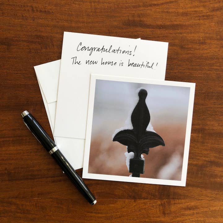 Fleur de Lis blanco wenskaart voor wholesale door Whispered Light Greeting Cards