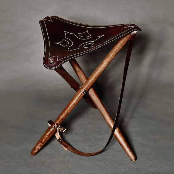 BUCHENHOLZ-STATIV für den Großhandel von MAPACHA