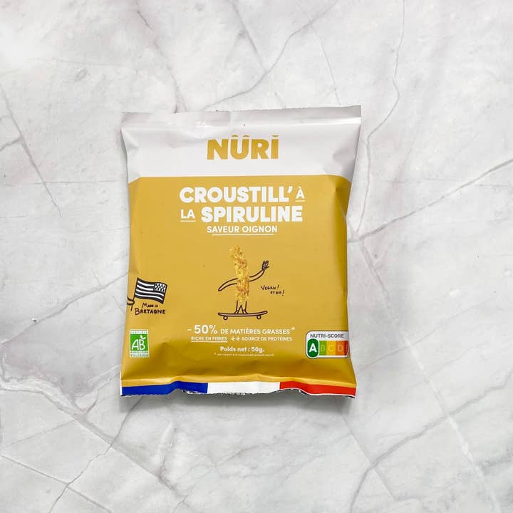 Spirulina & Onion Puffed Chips 50g for wholesale by Nüri