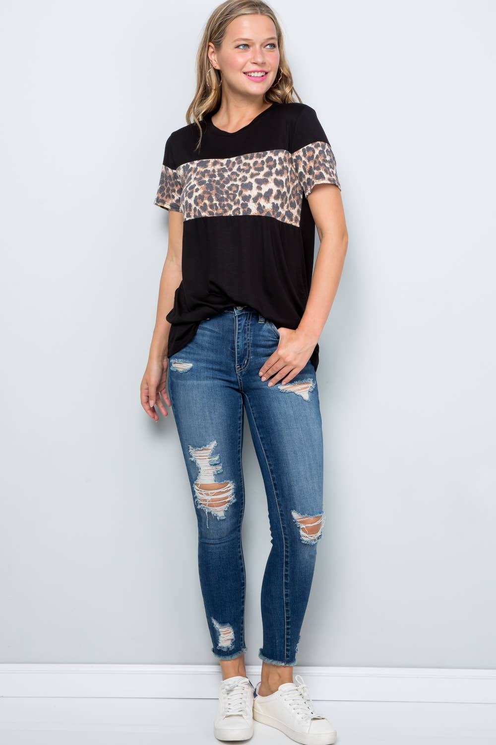 Black CLASSIC ANIMAL PRINT  CONTRAST T-SHIRT -CT43636A for wholesale on Faire2