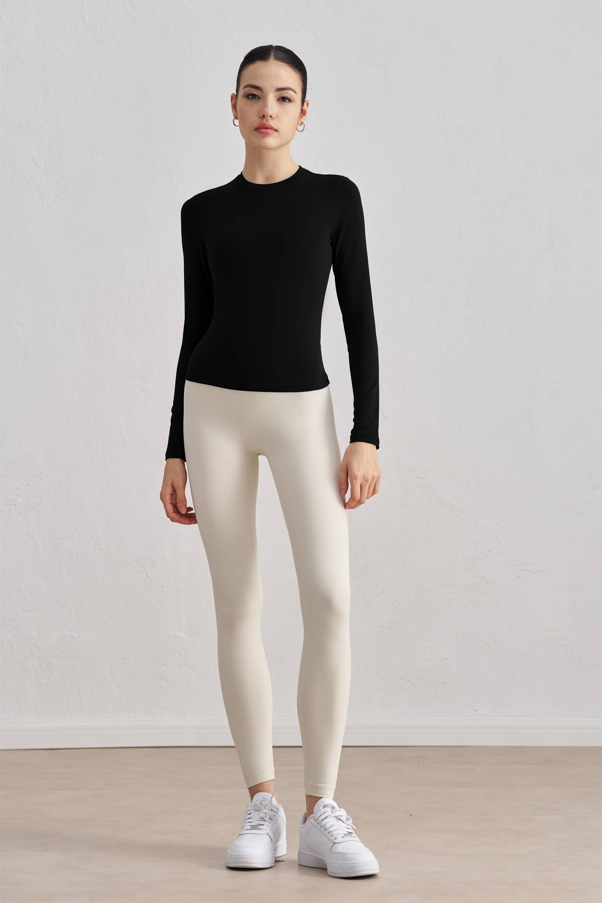91thelabel - Wholesale Athletic Top - Women's - Penelope Long Sleeve Sculpting Active Top9