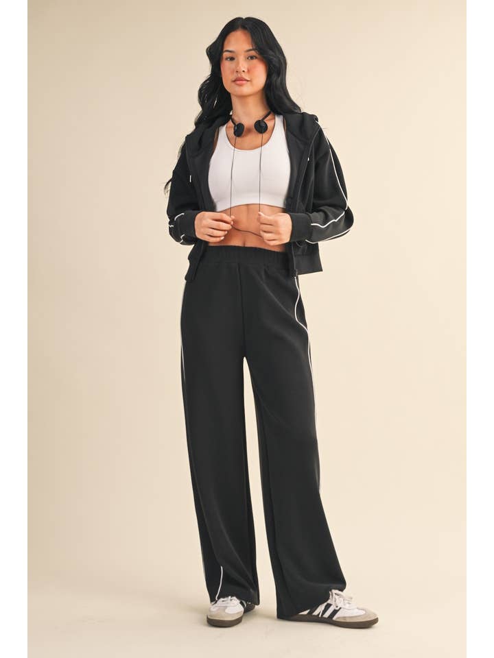 KIMBERLY C – Großhandel Sportjacke – Damen – Superweiche Air-Scuba-Kapuzenjacke mit Reißverschluss und Paspelierung1