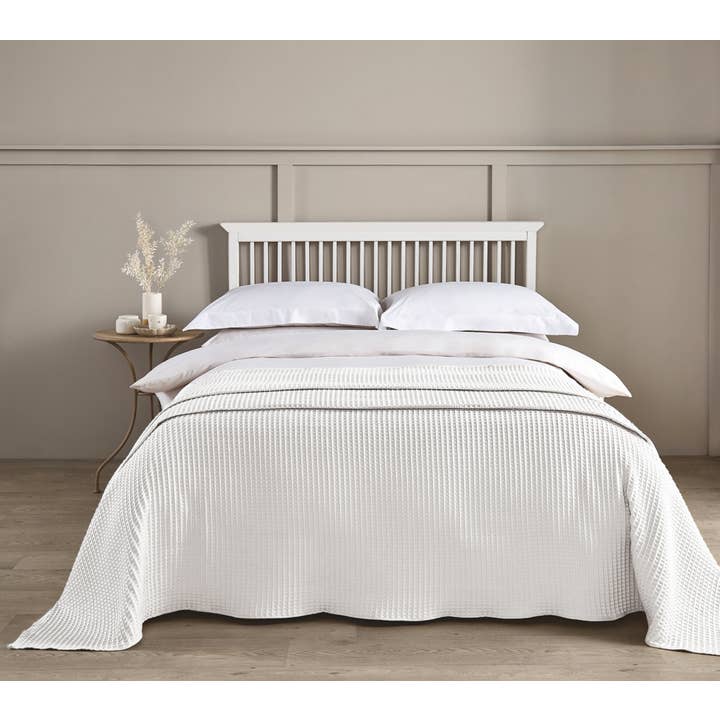 Allure Bath Fashions – wholesale Throw blanket – Hotel Waffle Throw Blankets - 100% Cotton Bedspread