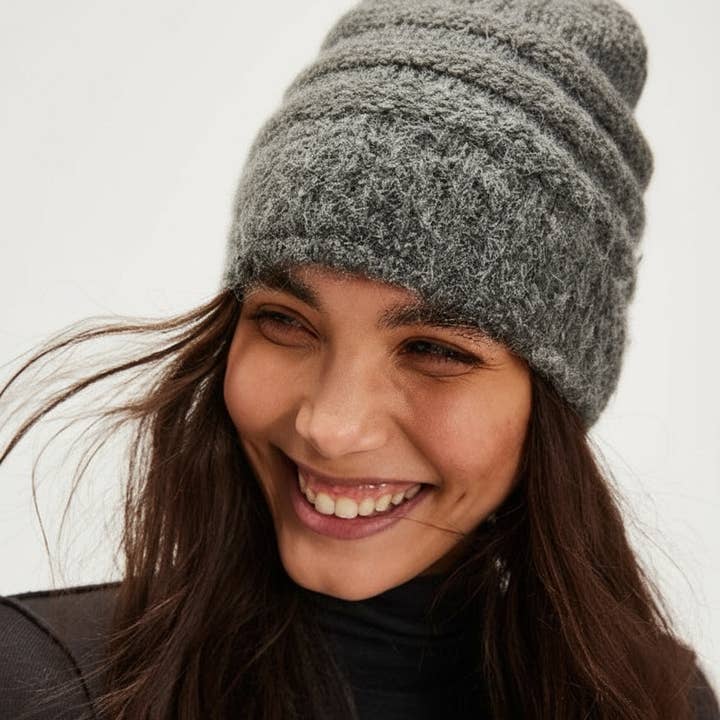 Kyi Kyi - Wholesale Beanie - Women's - Lama Alpaca Sans Pom6
