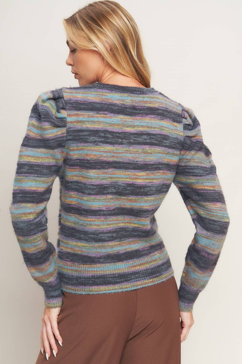 SAUGE CHARBON Un haut en tricot de pull - ISW5182 CHARCOAL SAGE en vente sur Faire2