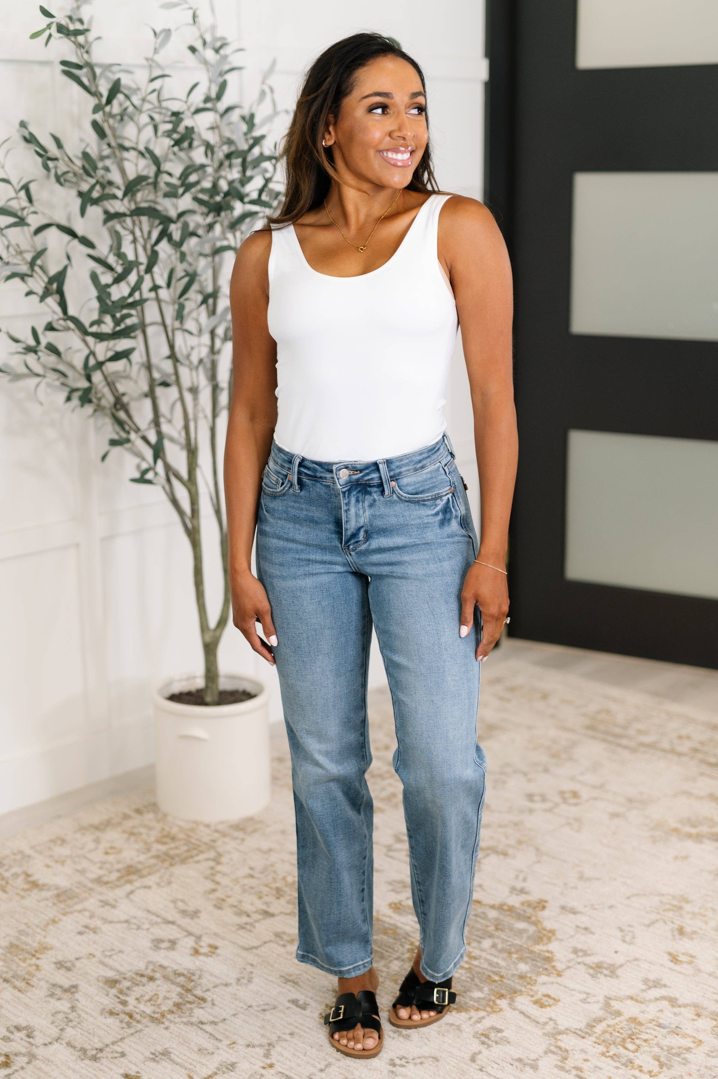 Avenue Wholesale - Wholesale Jeans - Women's - Judy Blue Mid Rise Control Top Vintage Straight Jeans2