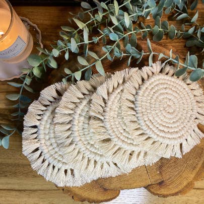 Macrame round coasters for wholesale by Asena Dilara