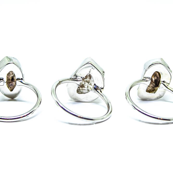 Quasar Gems USA – wholesale Solitairering – Ring i sterlingsilver med Herkimer-diamant2