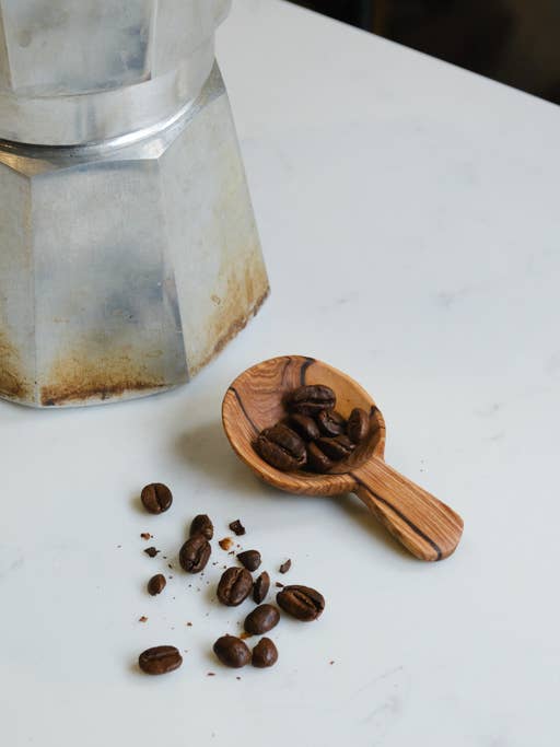 Kaffesked med kort handtag i olivträ för wholesale av AARVEN