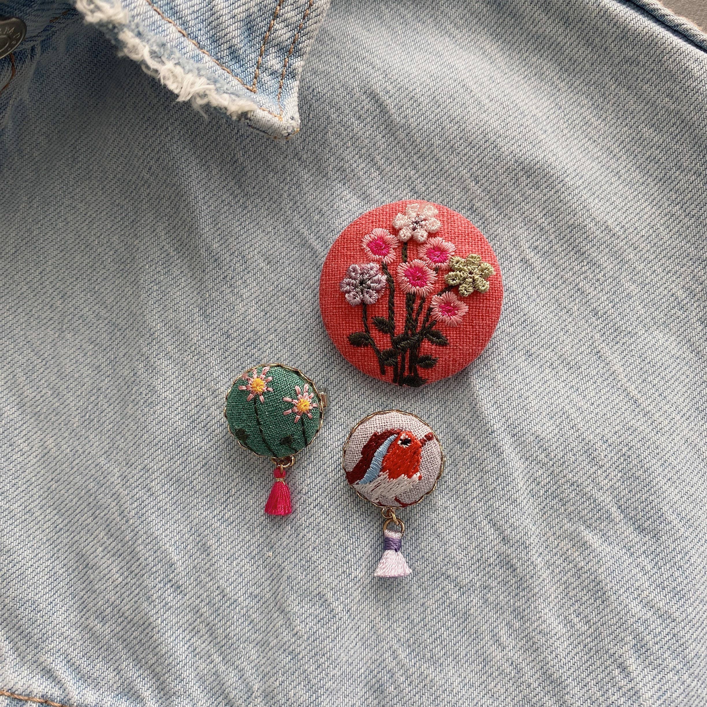 Giggle with Love – wholesale Brooch – Embroidery Brooch Pin| Handmade Flower Embroidered Pin|floral Jacket Brooch Pin| Small Floral Scarf Pin| Tote Pins |birds Brooch Pins2