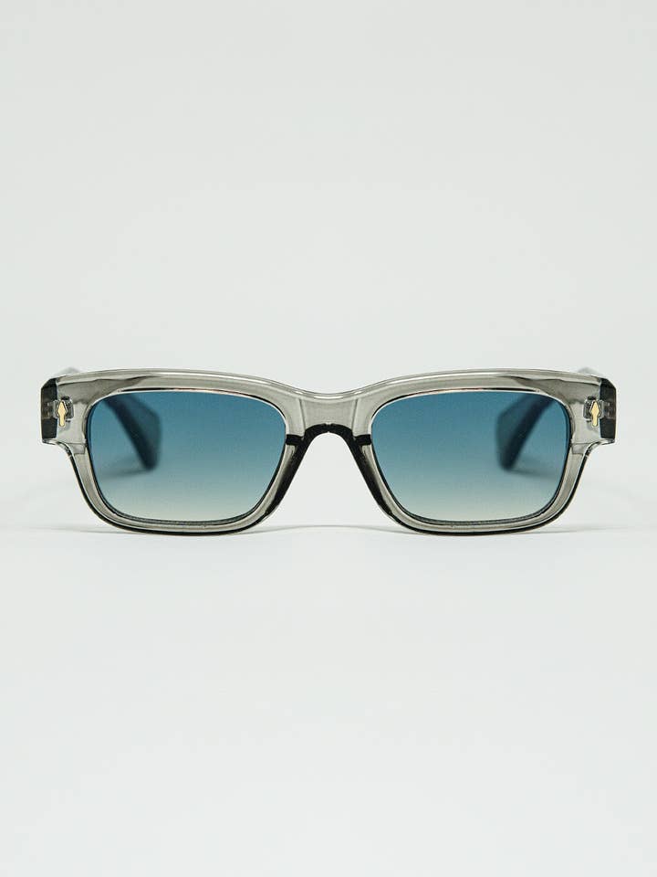 Gafas de sol grises translúcidas con montura ovalada para venta al por mayor de Q2—All Orders:Free Duties for the US,UK,and Canada