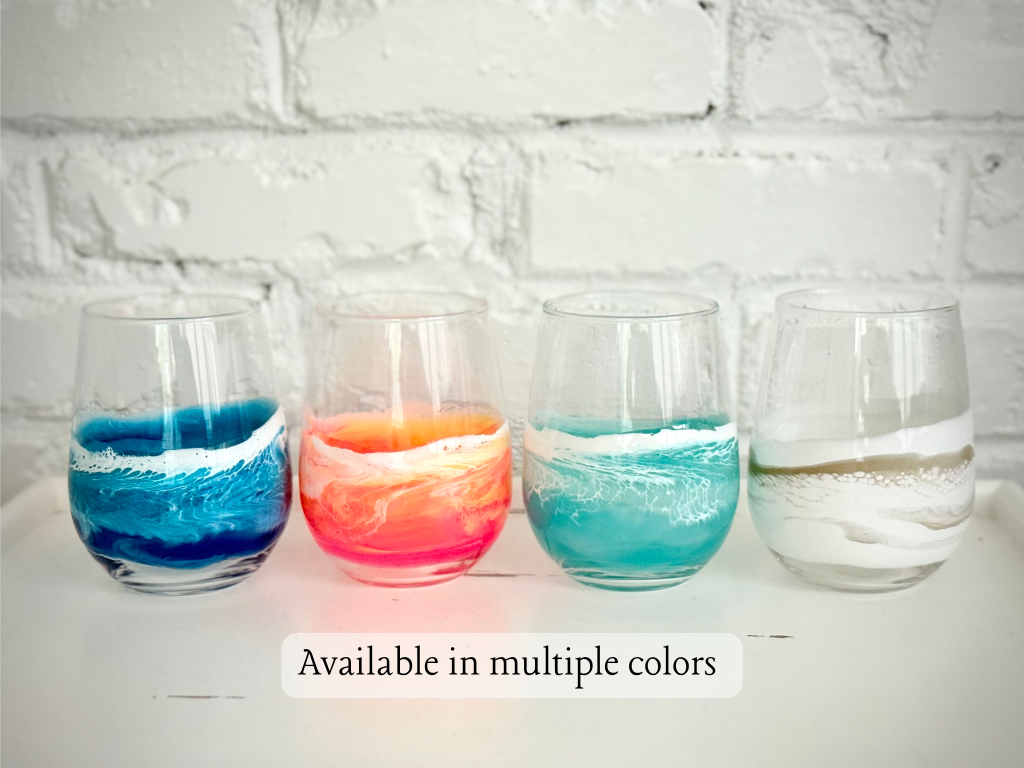 Artful Nests - Wholesale Wine Glass - Stemless Wine Glass with White and Gold Resin 5