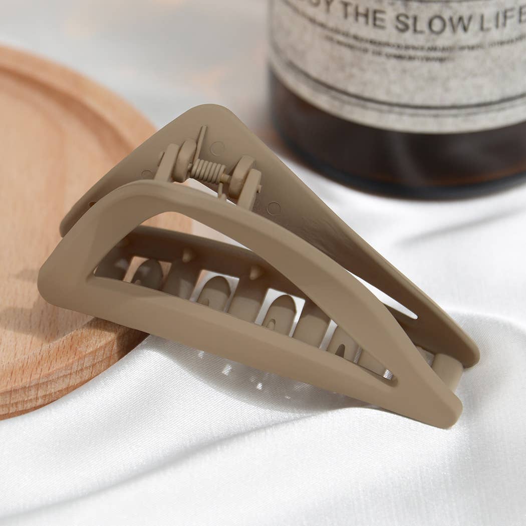 SoapElenGlen - Wholesale Hair Clip - Women's - French Geometric Hollow Triangle Hair Claw Clip20