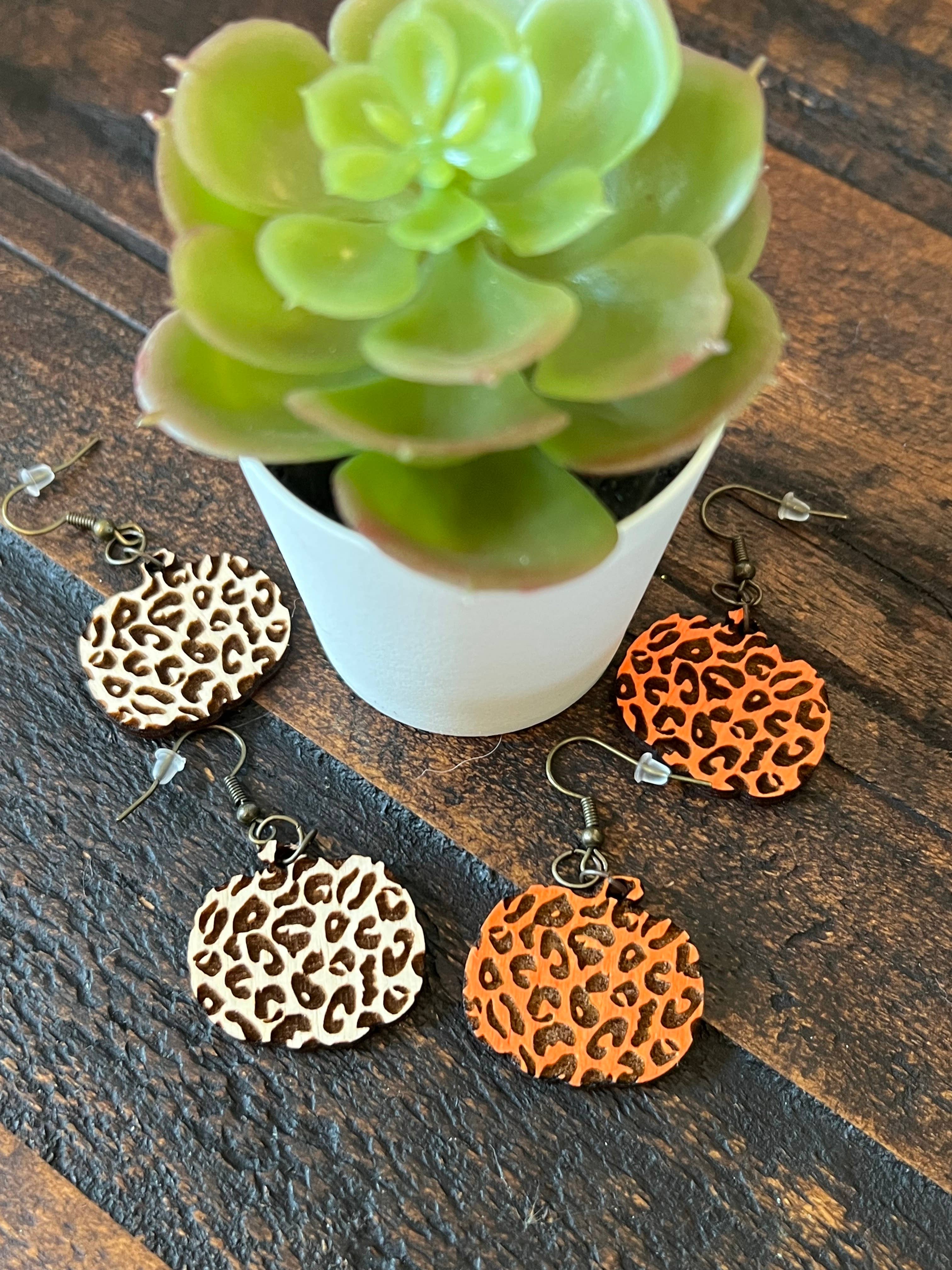 Suchfungoods - Wholesale Dangle earrings - leopard print pumpkin dangles