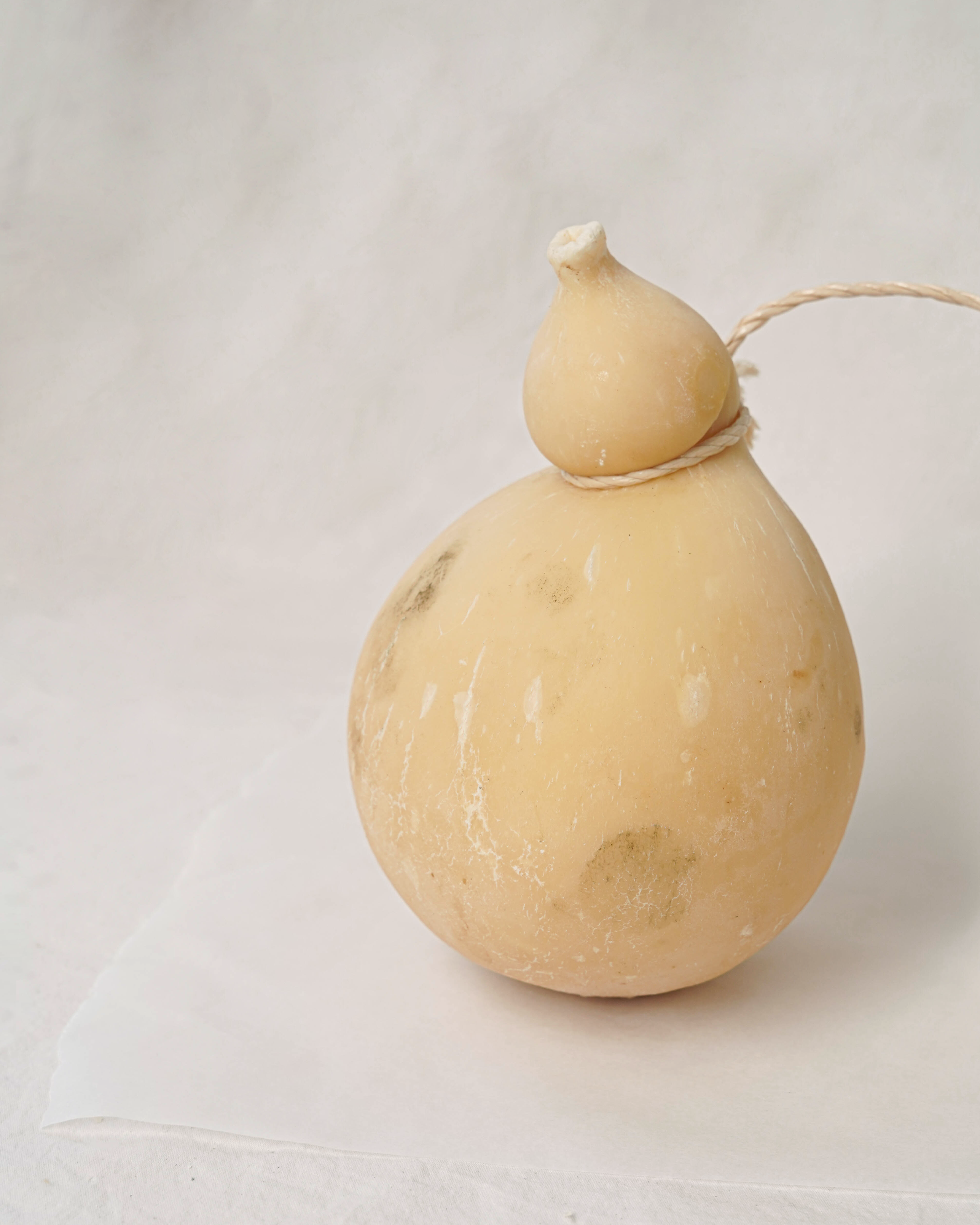 OLIO DI SERRA - Vendita all'ingrosso Formaggi - Caciocavallo Garganico Fresco1