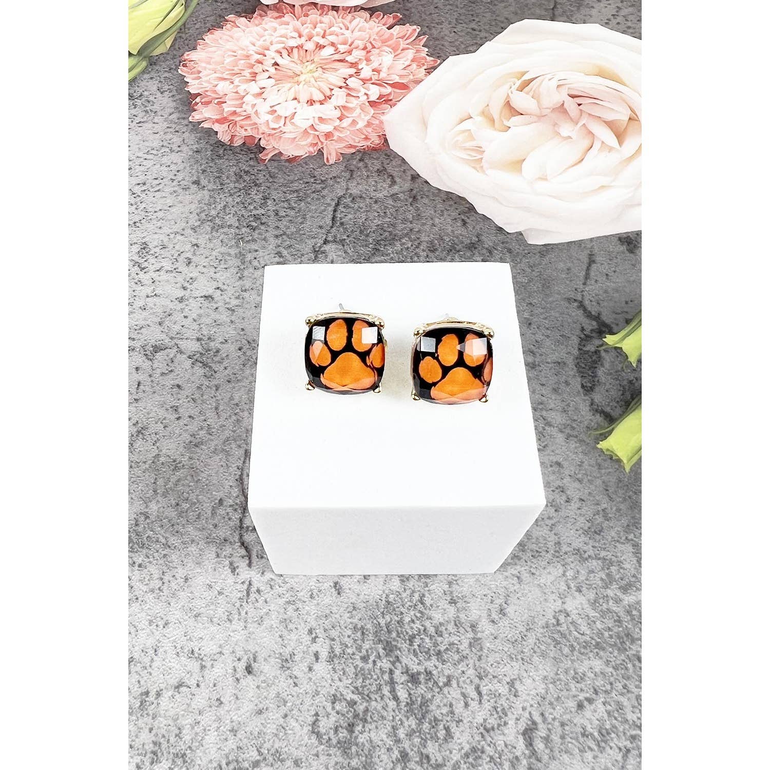 JHP Collection - Wholesale Stud/Post Earrings - DOG PAW PRINT CUSHION CUT EPOXY STUD EARRING5
