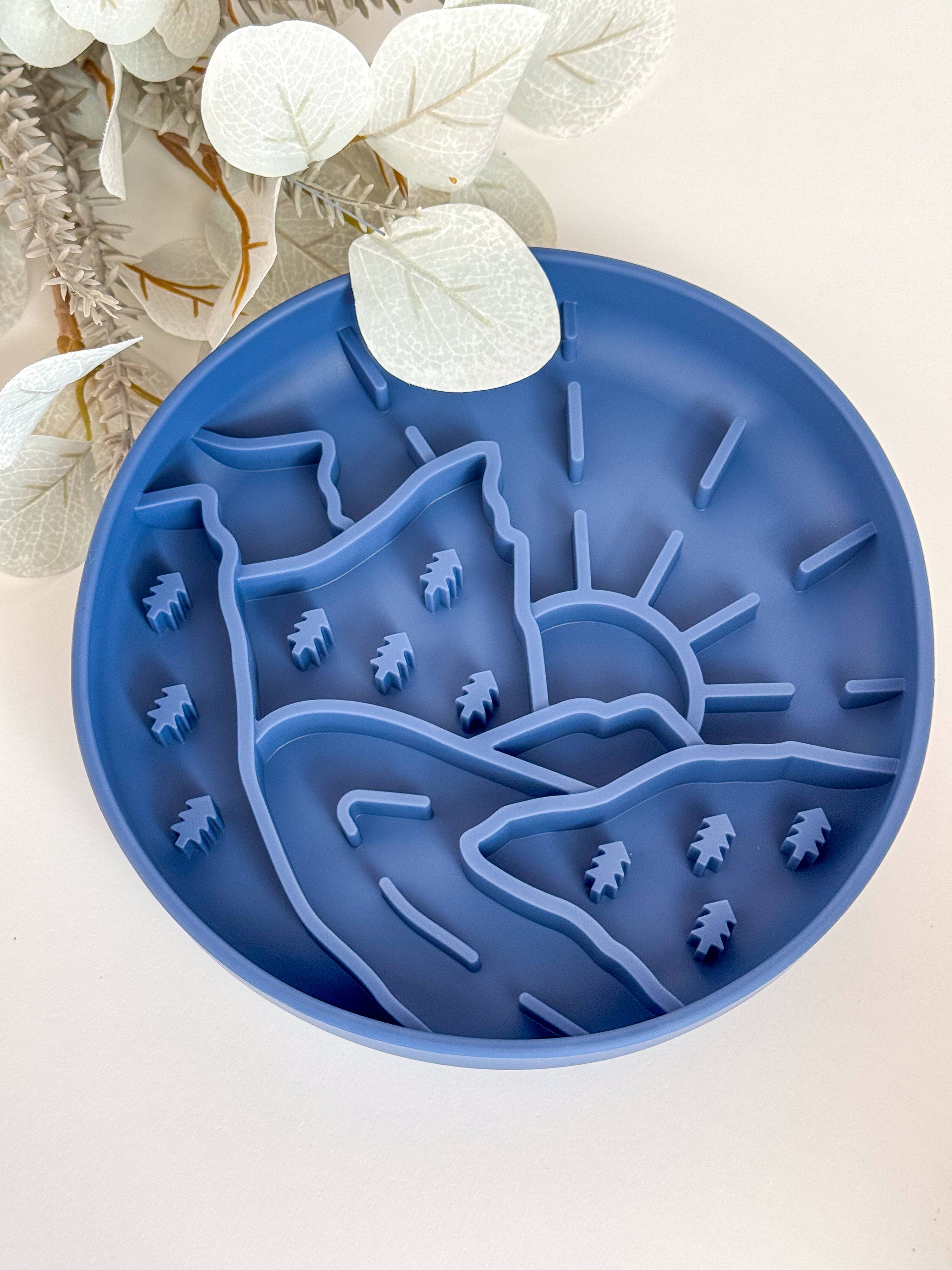 Doggotique - Wholesale Pet Bowl - Cat/Dog - Slow Bowl Mountains, lick mat for dogs, dog food bowl1