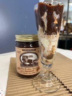 Sundaes Best Hot Fudge Sauce - Wholesale Hot Fudge/Chocolate Spread - Addy Campbell's Caramel Hot Fudge Sauce7