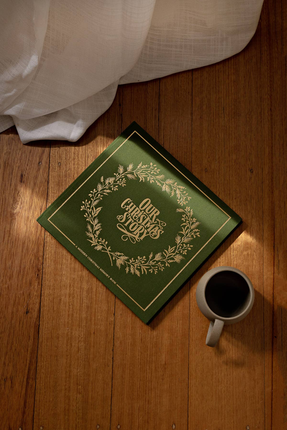 Paige Tate & Co. - Wholesale Memory Book - Kids & Baby - Our Christmas Story: A Keepsake and Memory Book for Families7