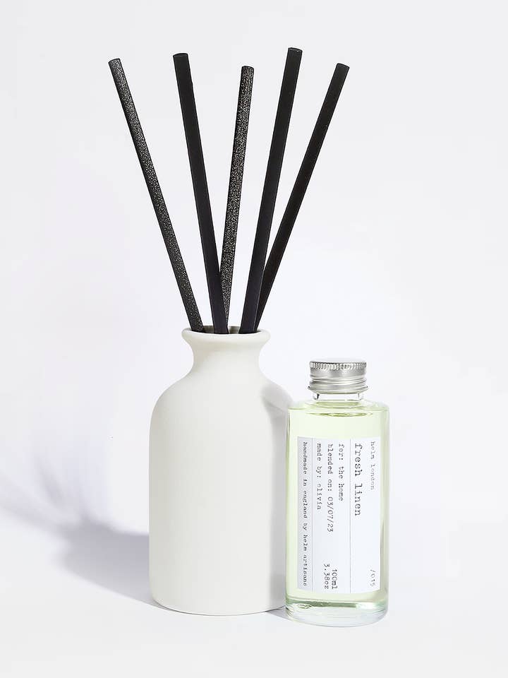 Fresh Linen Ceramic Reed Diffuser - 100ml for wholesale by Helm London