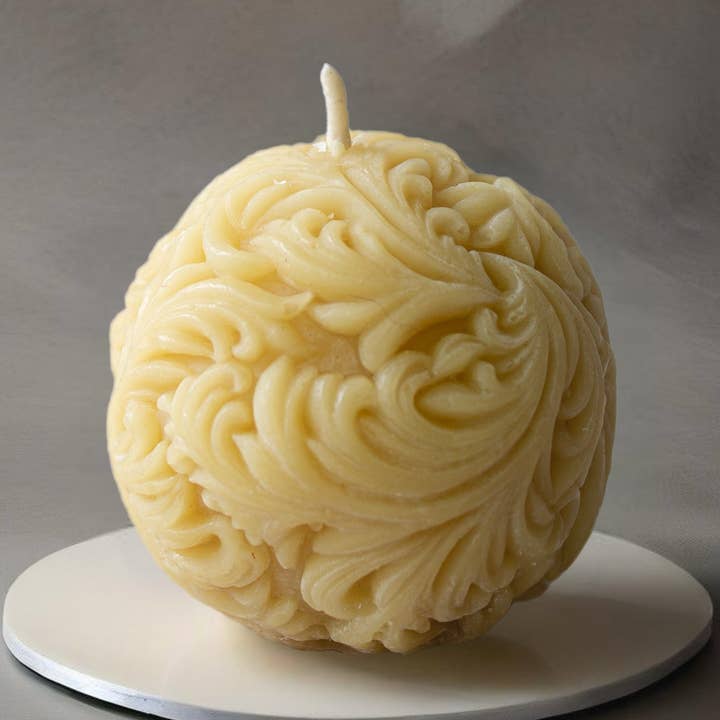 Candele a Sfera in Cera d'Api | Filigrana | Forma Sferica per la vendita all'ingrosso da parte di Serenes Beeswax Chandlery