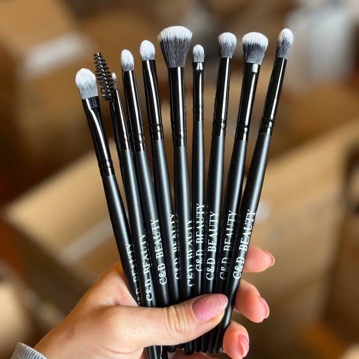 C & D Beauty LLC. - Wholesale Makeup Brush Set - Makeup Brush Set8