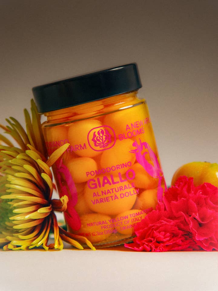 TOMATE AMARILLO ORGÁNICO NATURAL 350g para venta al por mayor de CAPOBIANCO ORGANIC FARM