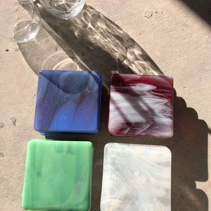 Made By Rheal – wholesale Coasters – Limited Batch Marbled Glass Coaster Set Emerald Sparkle5