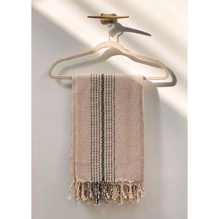 Tilley + Me - Wholesale Throw Blanket - Turkish Towel & Throw | Lightweight Cotton + Hand Woven